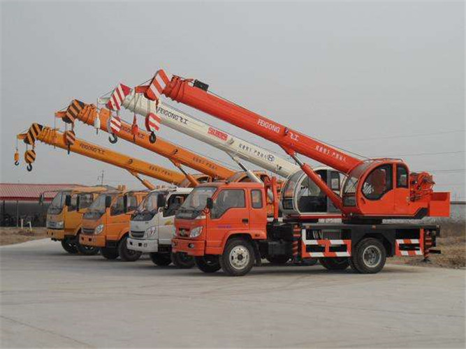 二连浩特市设备出现故障导致停工，怎么处理？是否有备用设备替换？